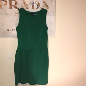 Kelly green Cynthia Rowley drop weight dress